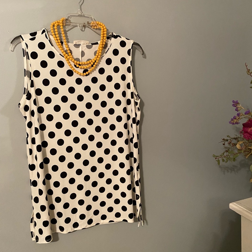NWT - ZENANA top - 1XL